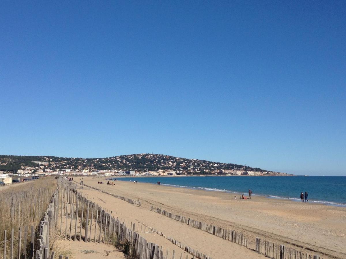 Sète Charmant 2 Pieces Avec Mezzanine, Parking, A 300M De La Plage Et Commerces - Fr-1-338-502 מראה חיצוני תמונה